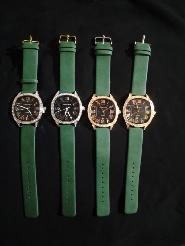Women's Quartz Analogue Watch - 1 Pc, Leather Strap - Image 3