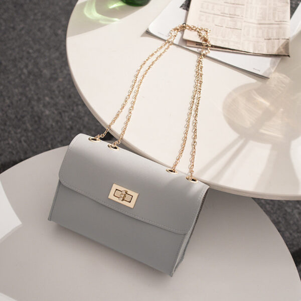 2025 new women's bag summer Korean fashion small square bag ins chain shoulder diagonal bag foreign trade bag wholesale - Image 5