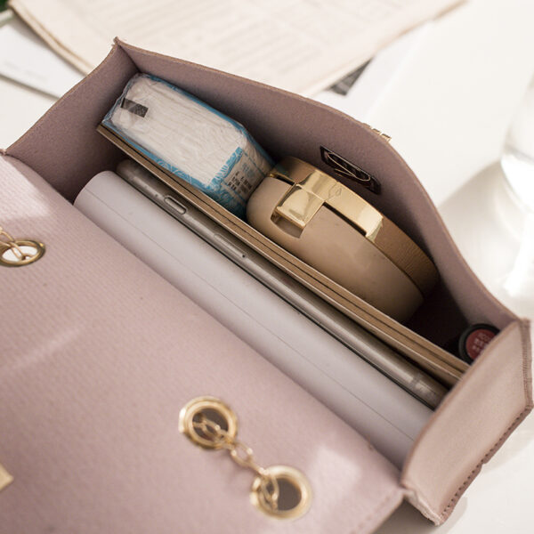 2025 new women's bag summer Korean fashion small square bag ins chain shoulder diagonal bag foreign trade bag wholesale - Image 8
