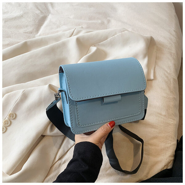 New Small Bag Women's 2025 Spring New Trendy ins All-match Wide Shoulder Strap Small Square Bag Retro Shoulder Crossbody Bag - Image 3