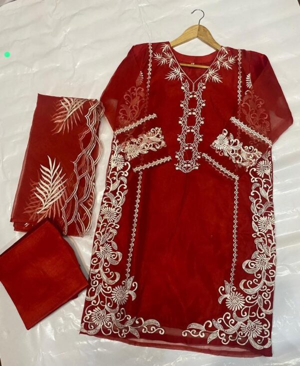 Organza 3Pcs Women,s Stitched Suit - Image 2
