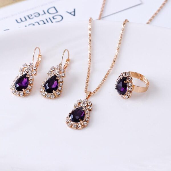 Factory source European and American cross-border explosions water drop heart-shaped jewelry three-piece necklace earrings ring diamond pendant - Image 4