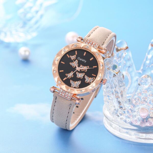 New TikTok Popular Women's Watch Fashion Personality Simple Watch Butterfly Digital Belt Watch suit - Image 5