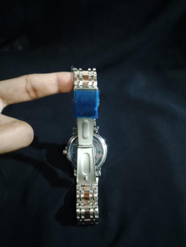 Men's Round Multicolor Stainless Steel Chain  Strap Watch - 1 Pc - Image 3